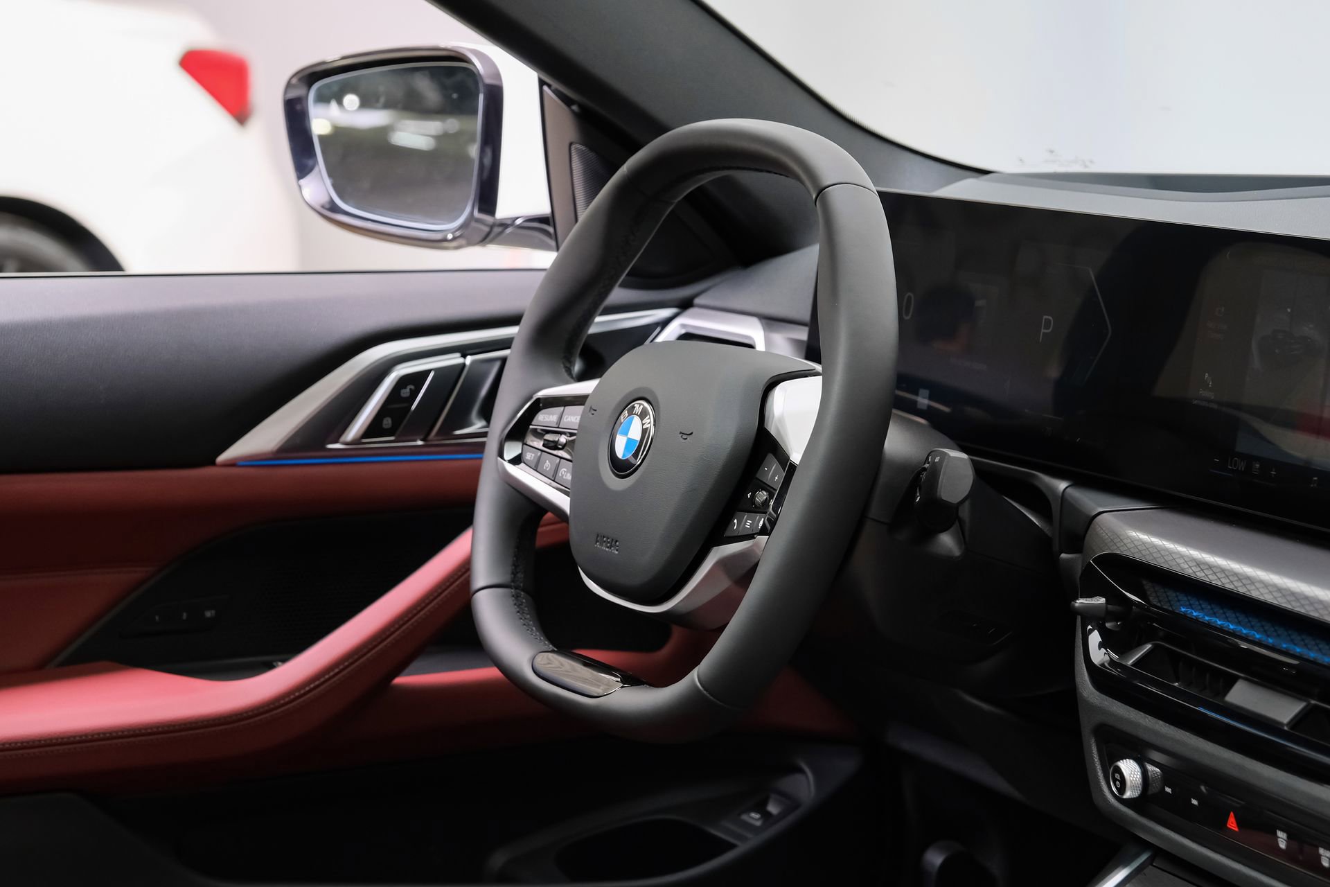 Used 2025 BMW 430i xDrive Coupe w/ Premium Package AWD/4WD image 16