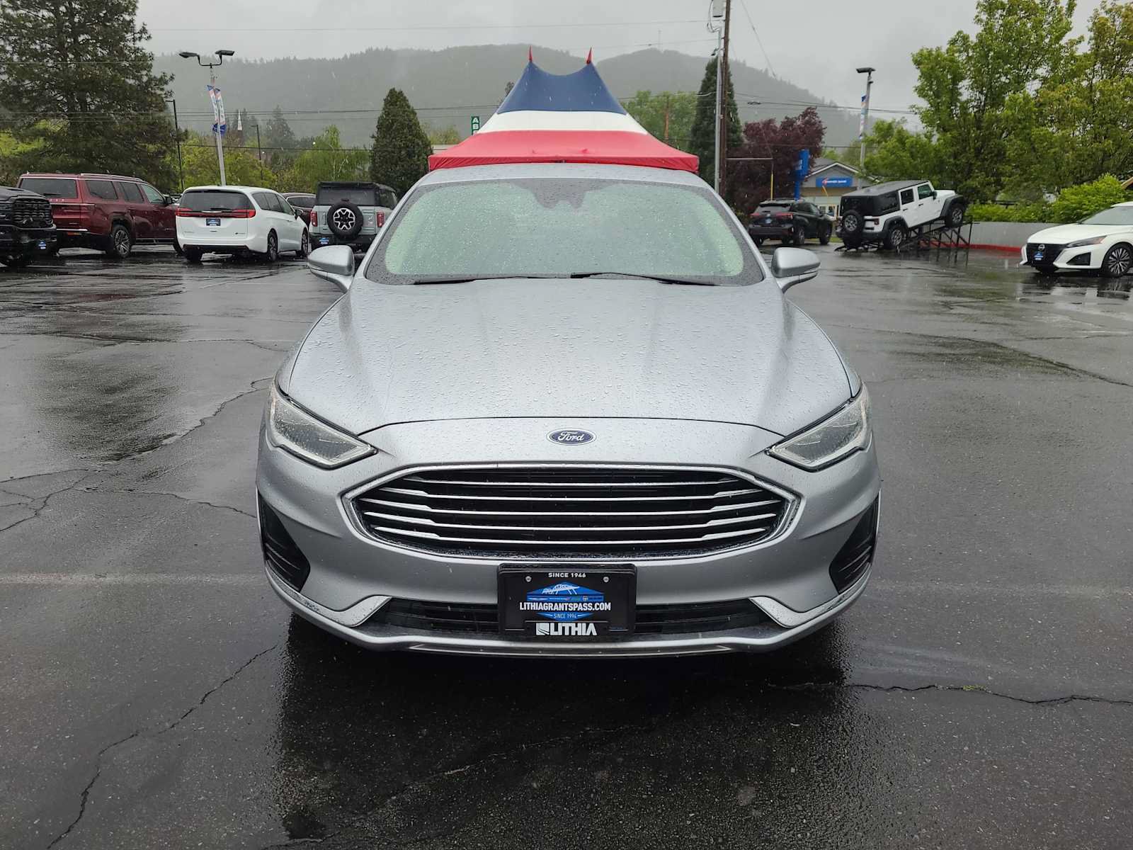 Used 2020 Ford Fusion SEL FWD image 14