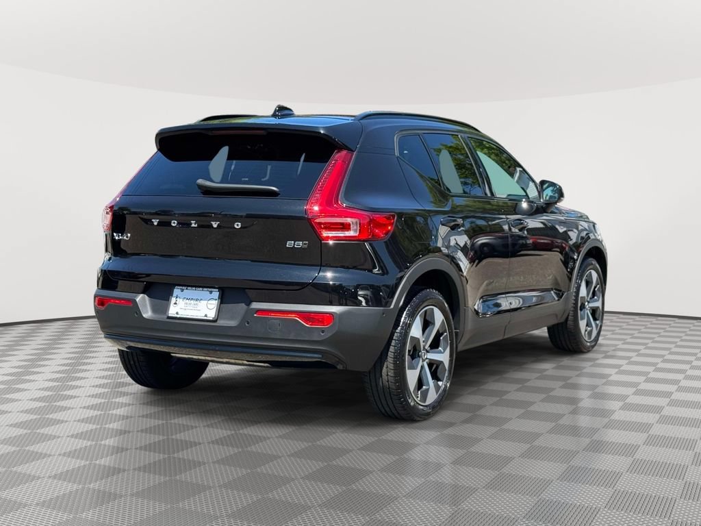 Certified 2026 Volvo XC40 B5 Plus w/ Protection Package Premier AWD/4WD image 4