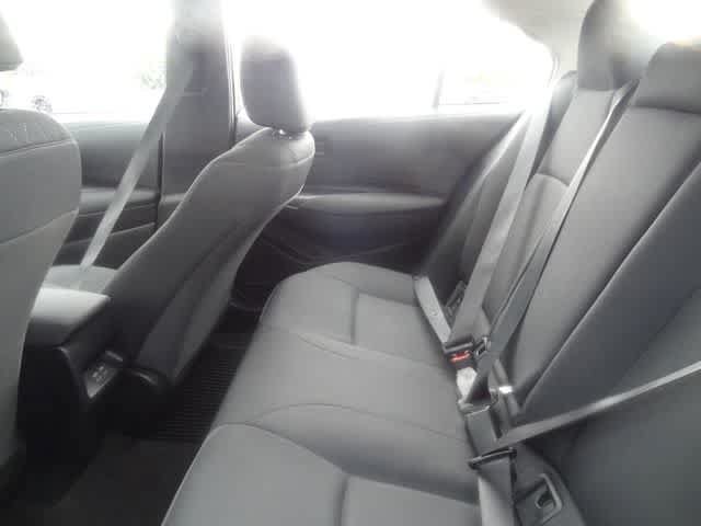 Used 2023 Toyota Corolla LE FWD image 10
