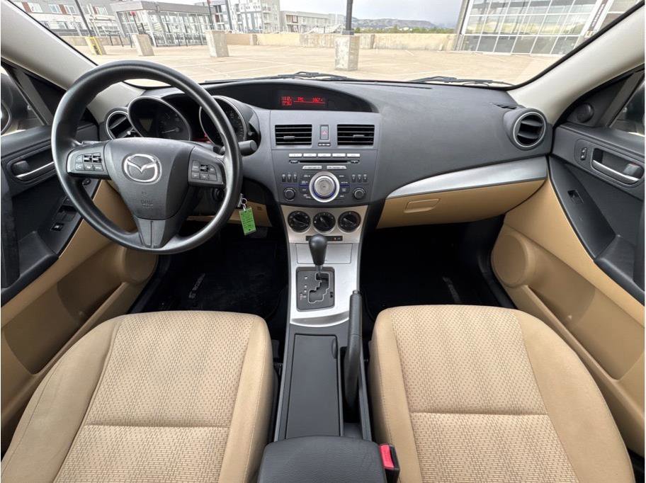 Used 2010 MAZDA MAZDA3 i Touring FWD image 15