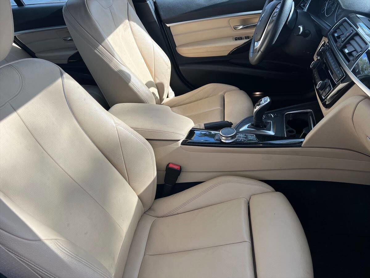 Used 2018 BMW 330i Sedan image 8