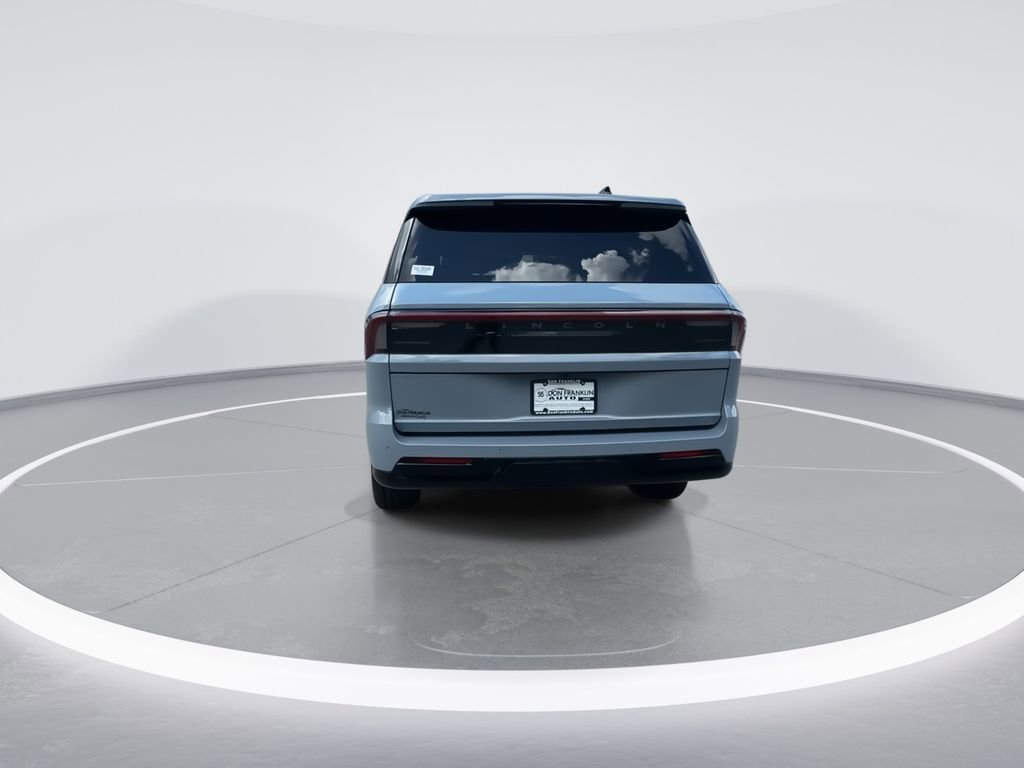 New 2025 Lincoln Navigator Reserve AWD/4WD image 7