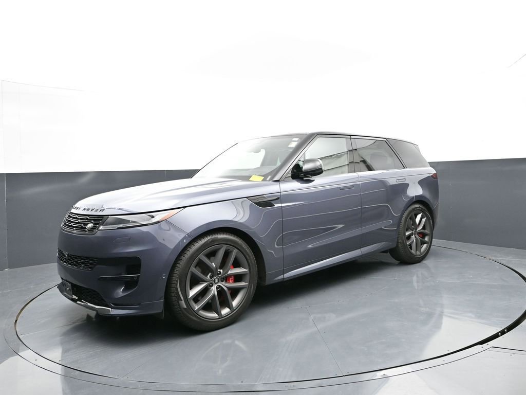 Used 2025 Land Rover Range Rover Sport Dynamic SE AWD/4WD image 5