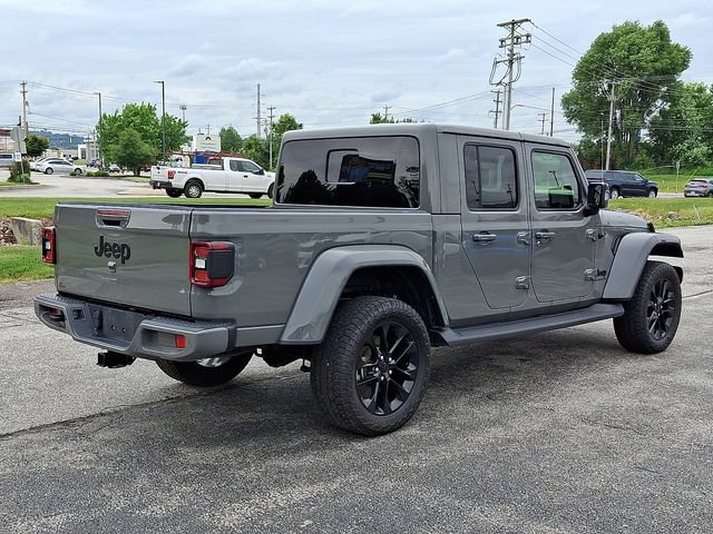 Used 2022 Jeep Gladiator Overland AWD/4WD image 6