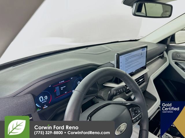 Certified 2025 Ford Explorer Platinum w/ LUX Leather Package image 12