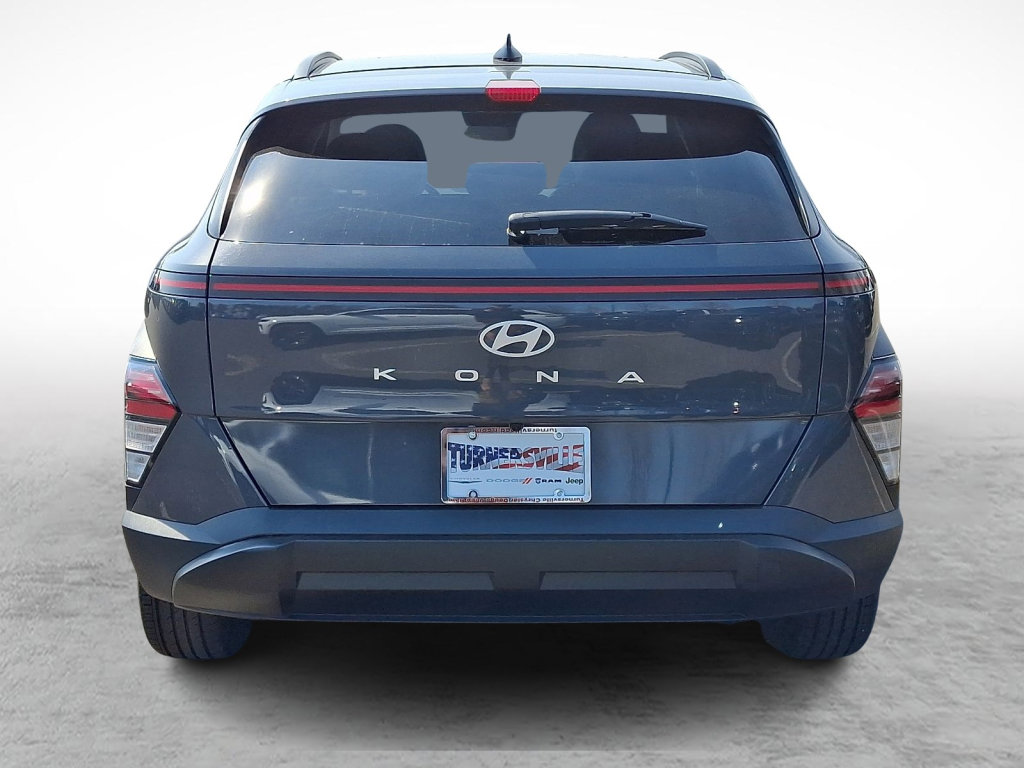 Used 2024 Hyundai Kona SEL image 4