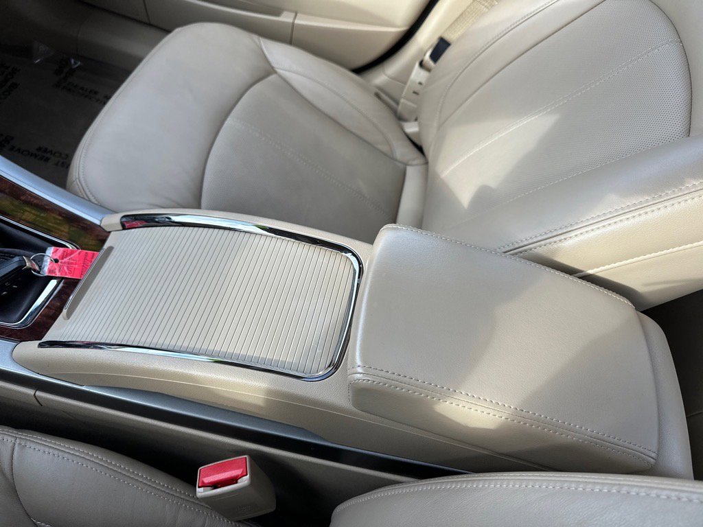 Used 2013 Buick LaCrosse Touring image 29