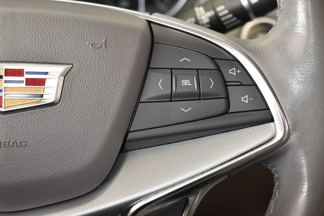 Used 2022 Cadillac XT5 Premium Luxury w/ LPO, Floor Liner Package image 25