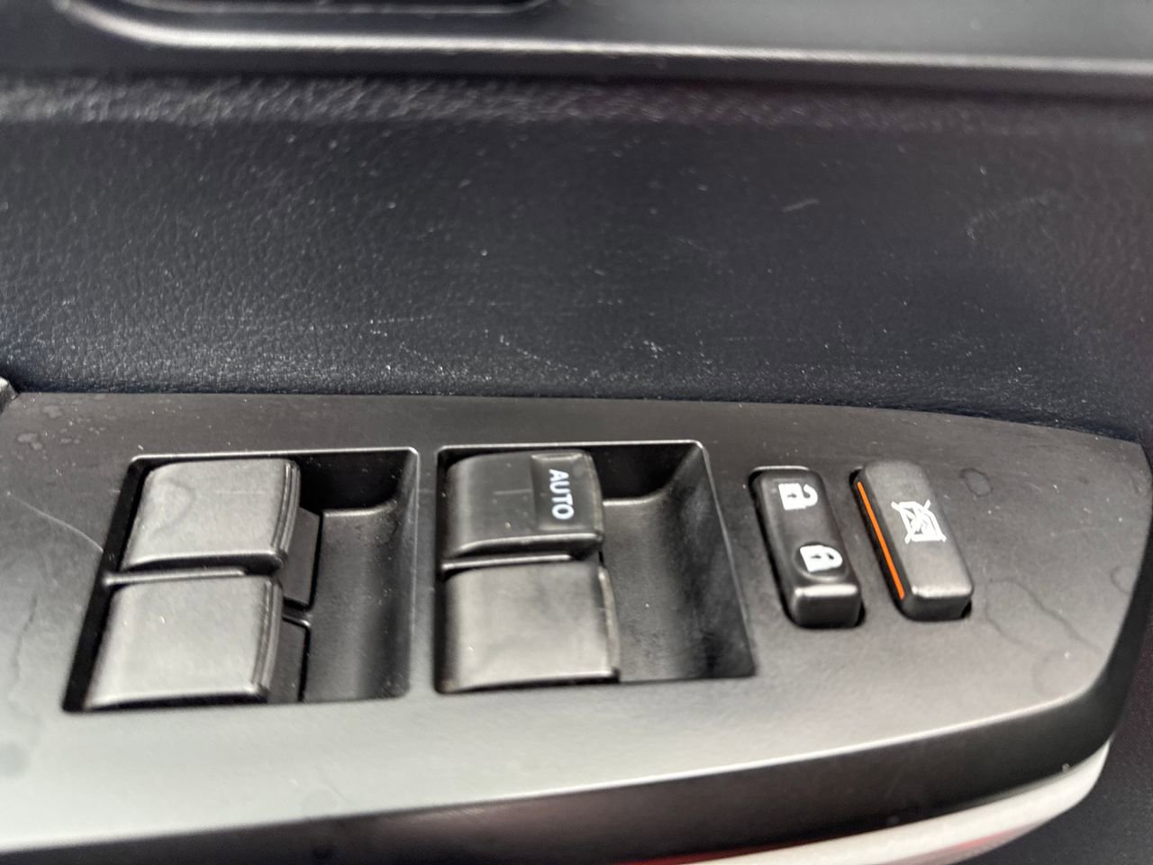 Used 2018 Toyota Tundra SR5 w/ TRD Off Road Package image 15