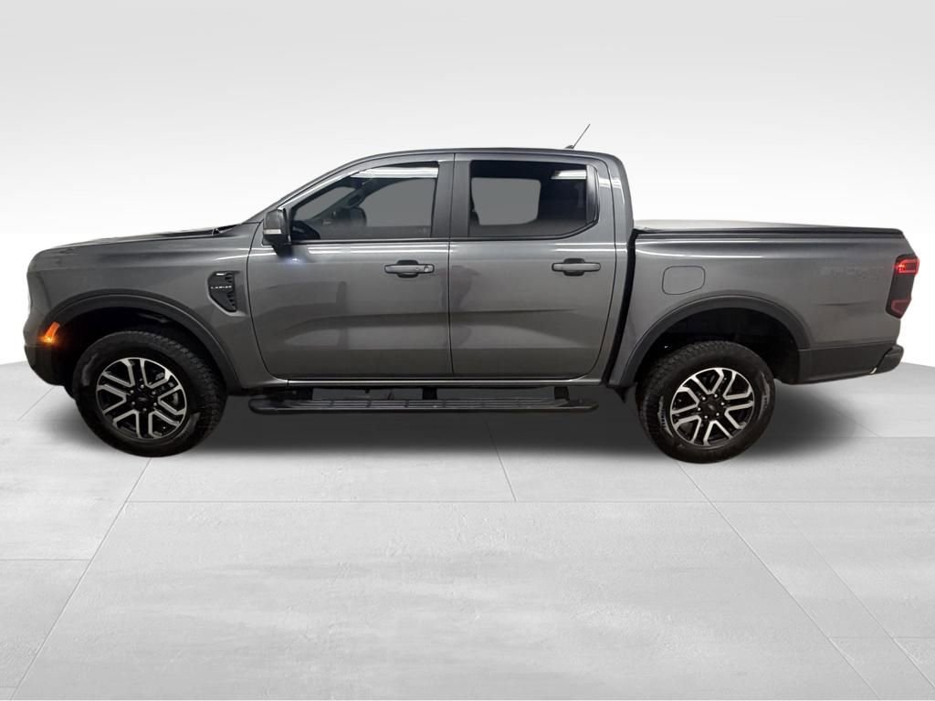 Used 2025 Ford Ranger Lariat w/ Trailer Tow Package image 9