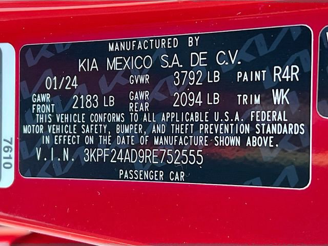Used 2024 Kia Forte LXS w/ LXS Technology Package FWD image 28