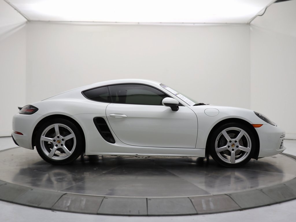 Used 2018 Porsche 718 Cayman image 8