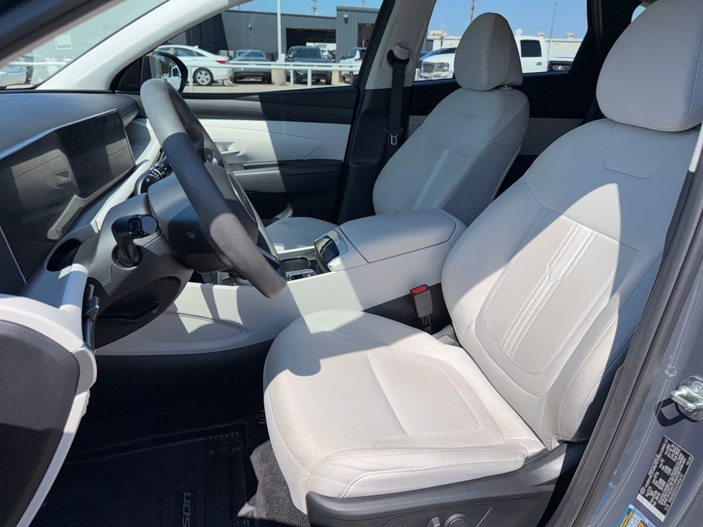 Used 2025 Hyundai Tucson SEL image 13