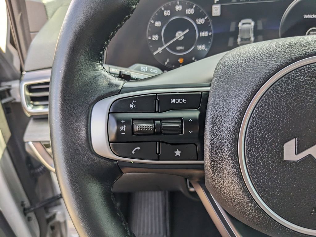 Certified 2025 Kia Sportage X-Pro Prestige image 32