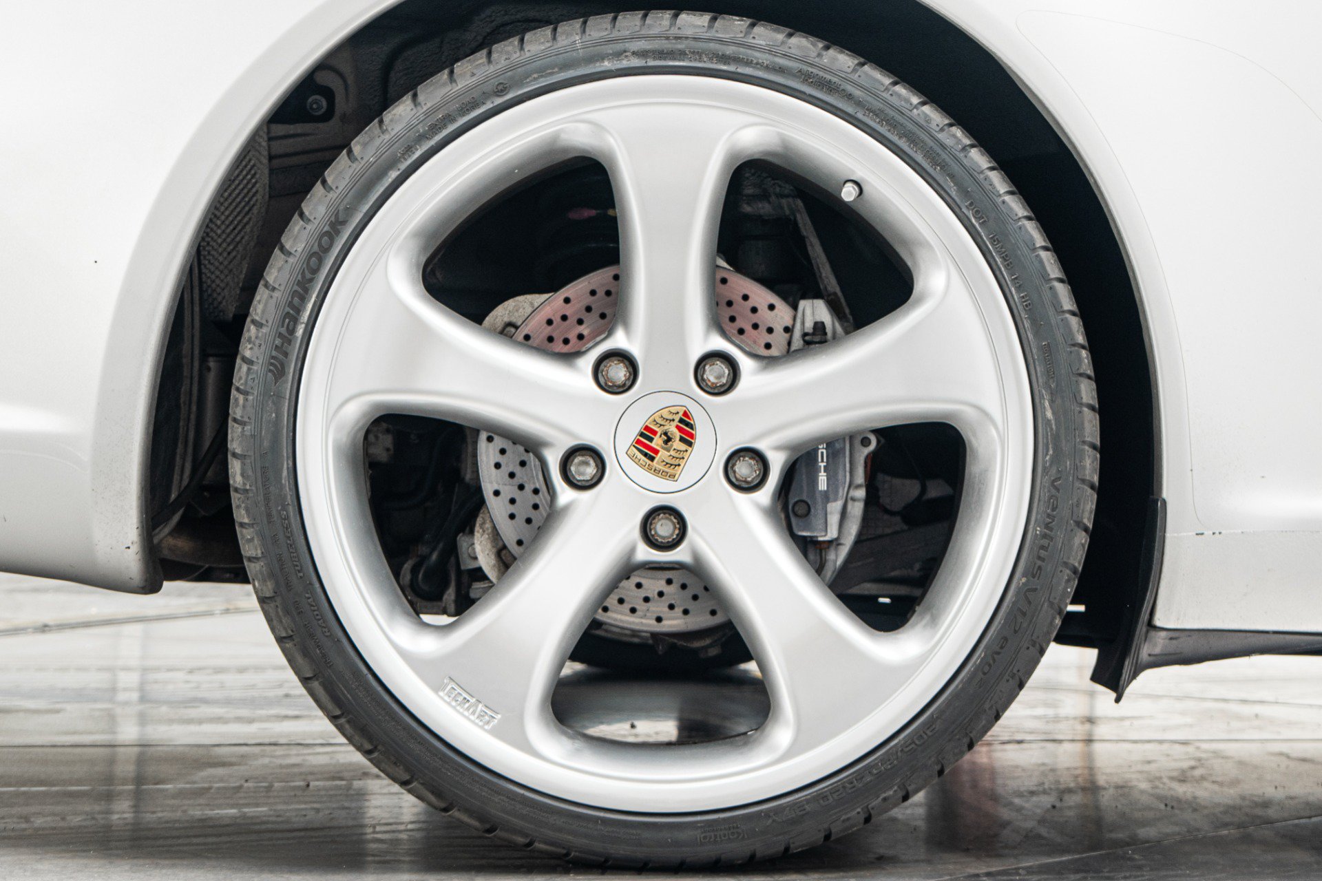 Used 2005 Porsche 911 Carrera RWD image 41
