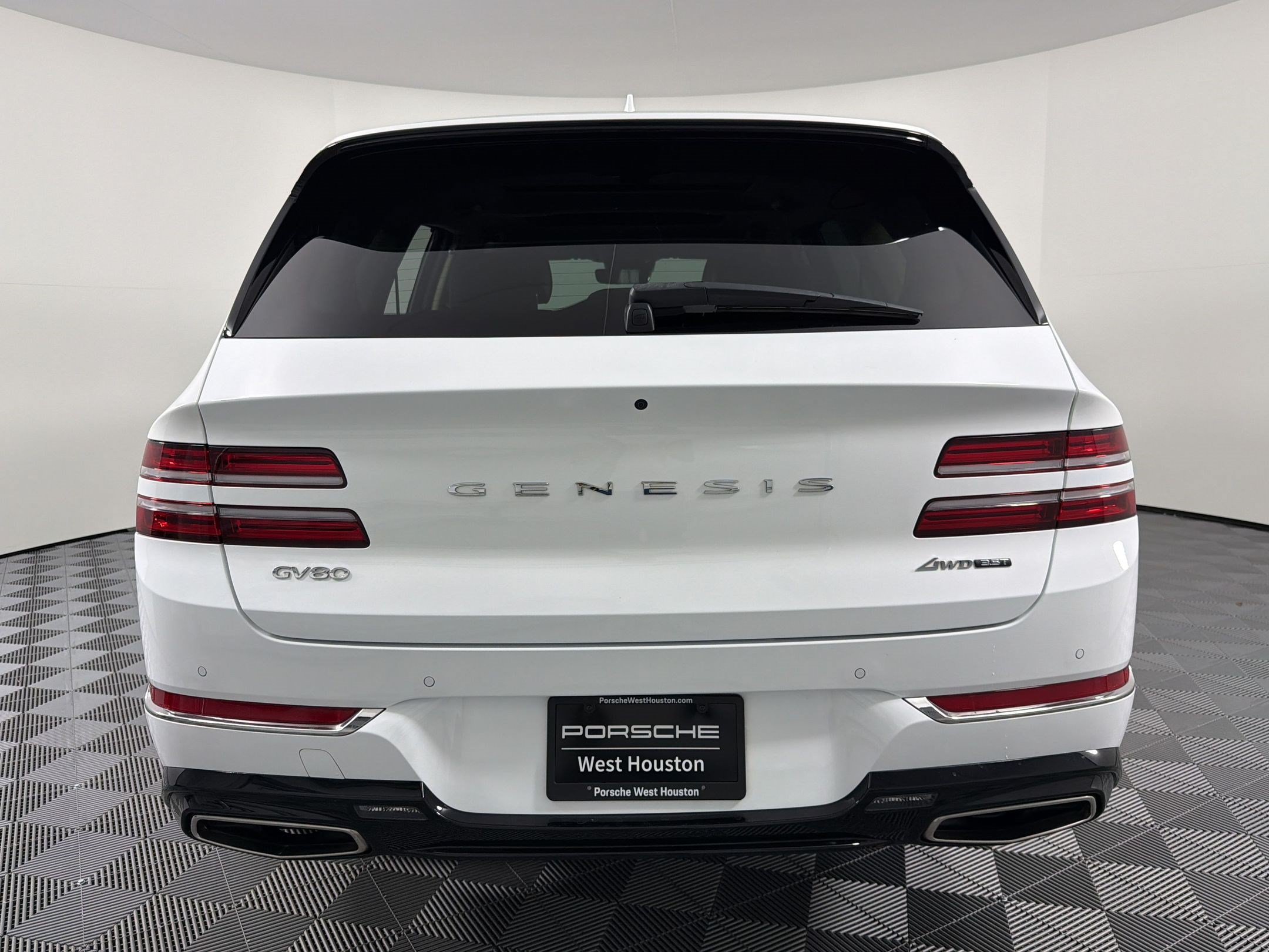 Used 2024 Genesis GV80 3.5T w/ Prestige Package AWD/4WD image 10