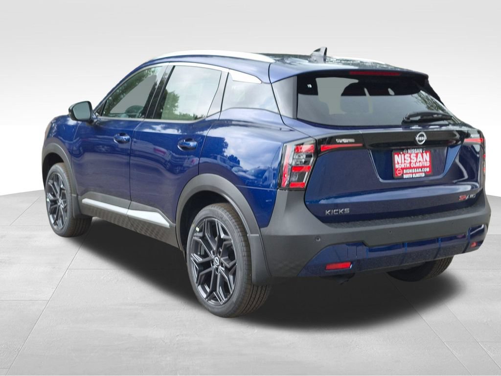 New 2026 Nissan Kicks SR w/ SR Premium Package AWD/4WD image 12