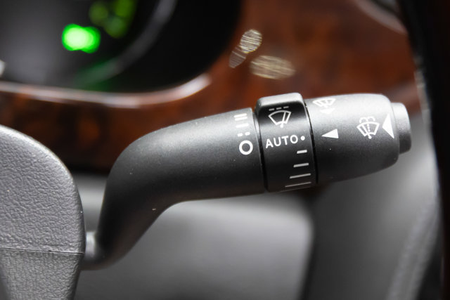 Used 2005 Jaguar XJ8 RWD image 73
