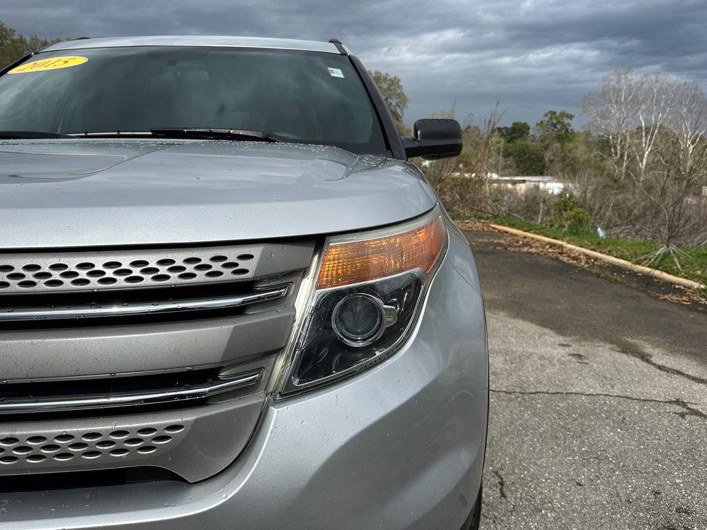 Used 2015 Ford Explorer FWD image 18