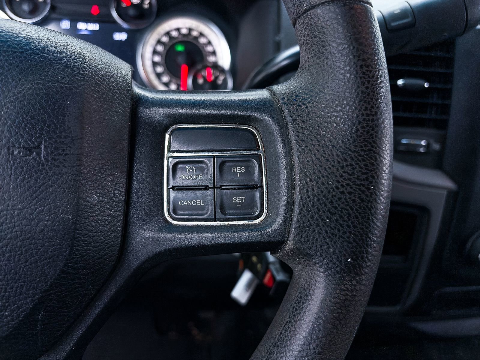 Used 2013 RAM 1500 Express image 22