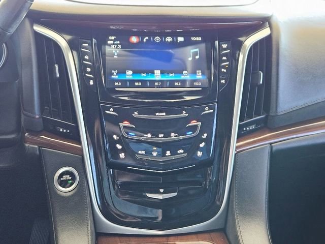 Used 2020 Cadillac Escalade Premium Luxury image 22