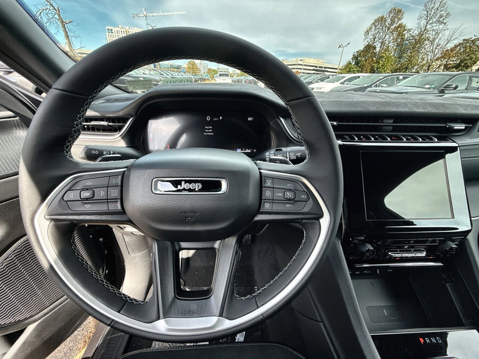 New 2025 Jeep Grand Cherokee Altitude image 16