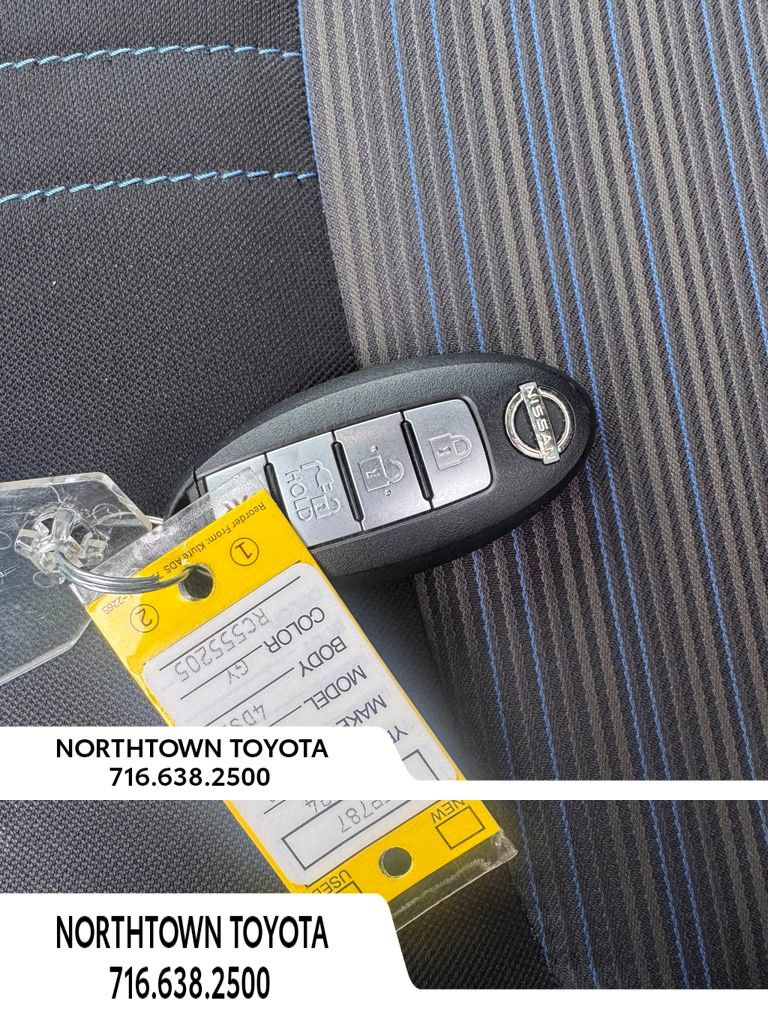 Used 2024 Nissan Leaf S FWD image 27