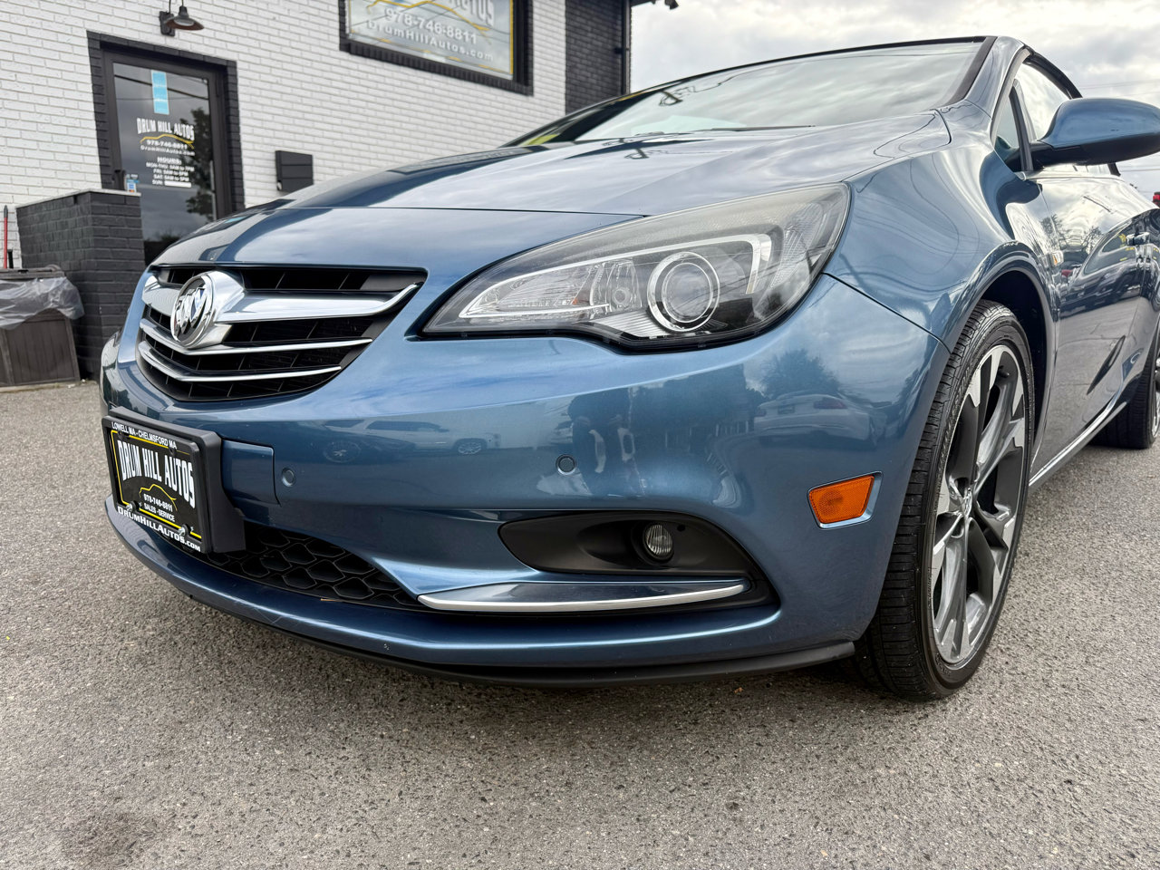 Used 2017 Buick Cascada Premium image 9