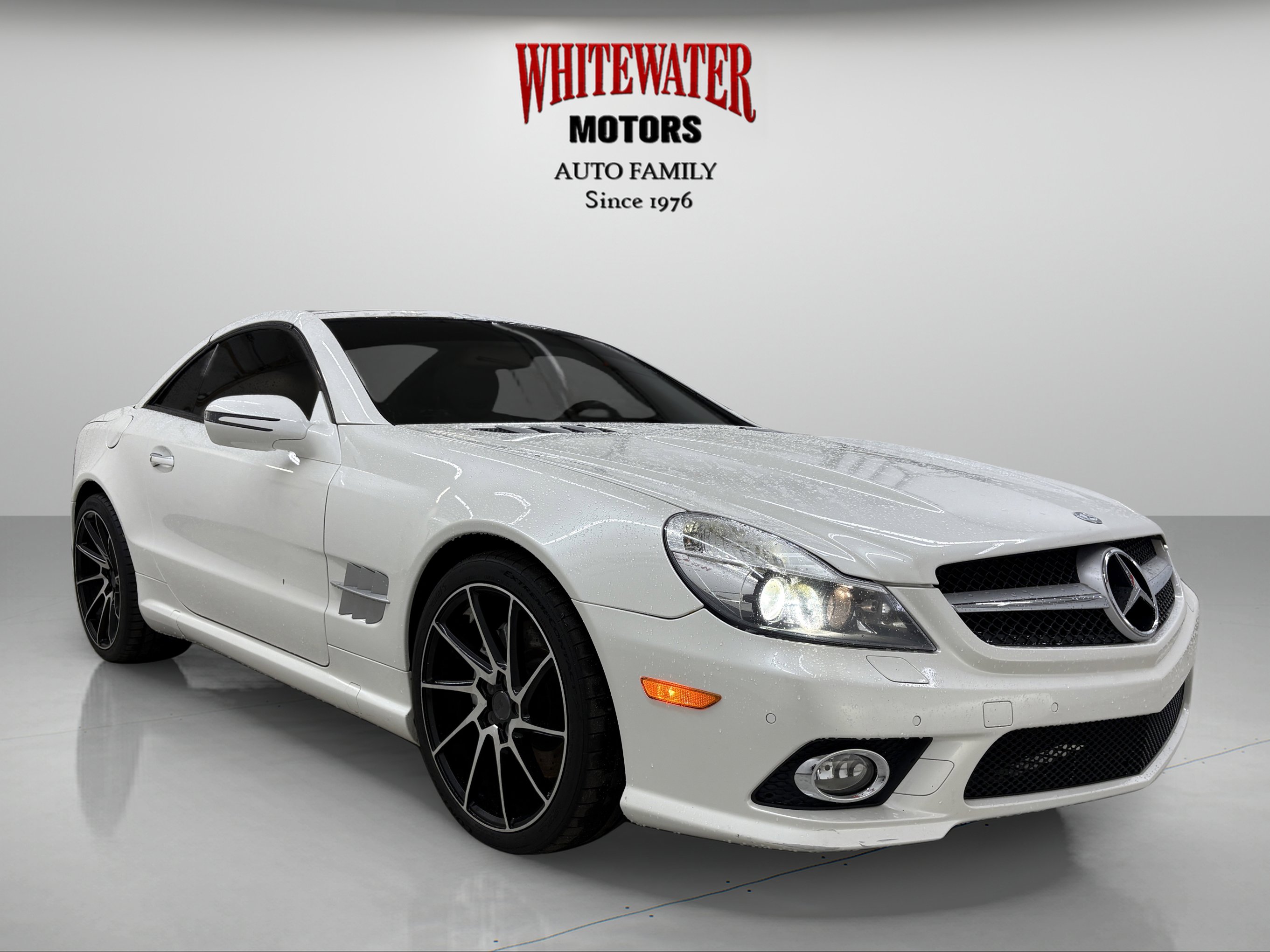 Used 2011 Mercedes-Benz SL 550 image 9