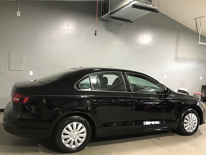 Used 2016 Volkswagen Jetta S image 3