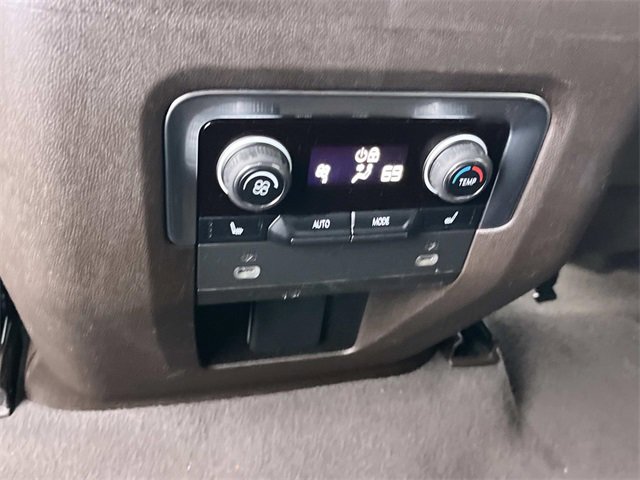 Used 2021 Chevrolet Tahoe Z71 w/ Z71 Off-Road Package image 18