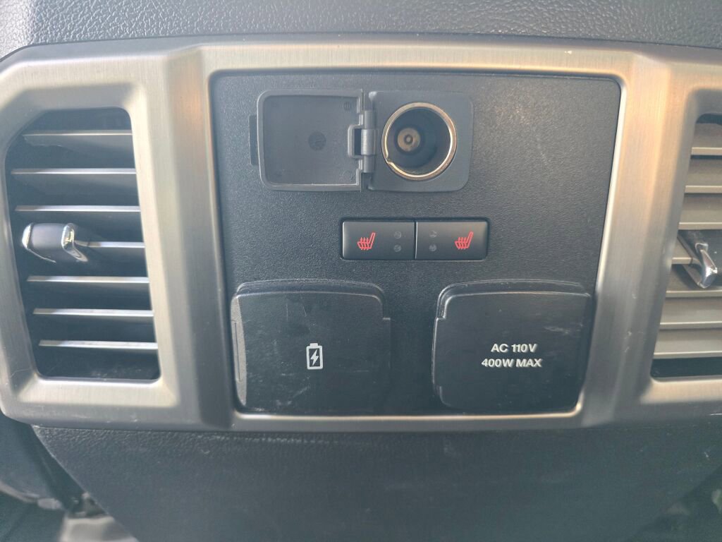 Used 2021 Ford F350 Platinum image 16