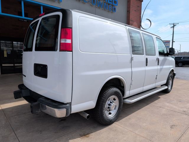 Used 2024 Chevrolet Express 2500 w/ Driver Convenience Package image 6