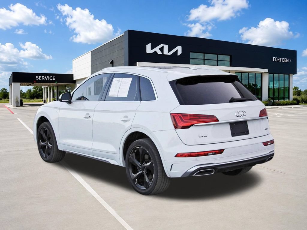 Used 2022 Audi Q5 2.0T Premium Plus w/ Premium Plus Package AWD/4WD image 7