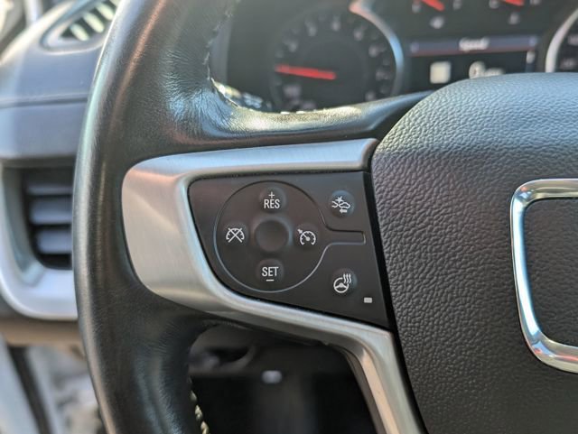 Used 2022 GMC Terrain SLT w/ Infotainment Package II image 18