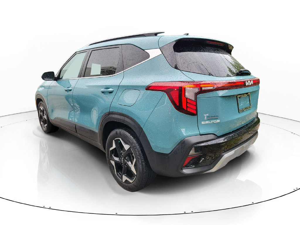 Certified 2024 Kia Seltos EX FWD image 4
