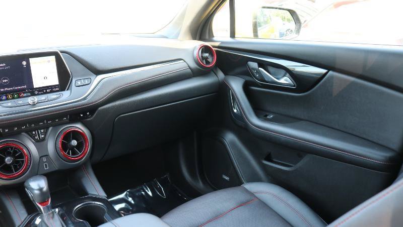 Used 2022 Chevrolet Blazer RS w/ Enhanced Convenience Package FWD image 21