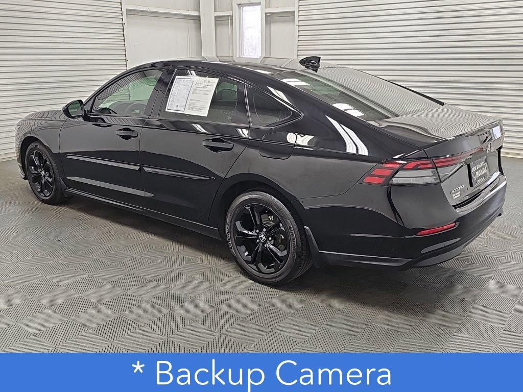 Used 2025 Honda Accord SE image 6