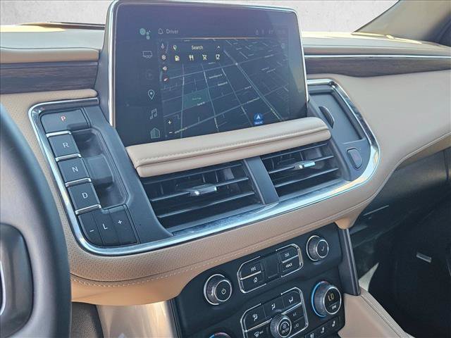 Used 2024 Chevrolet Tahoe Premier w/ Premium Package AWD/4WD image 15