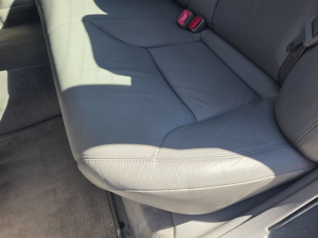 Used 2005 Lexus ES 330 FWD image 24