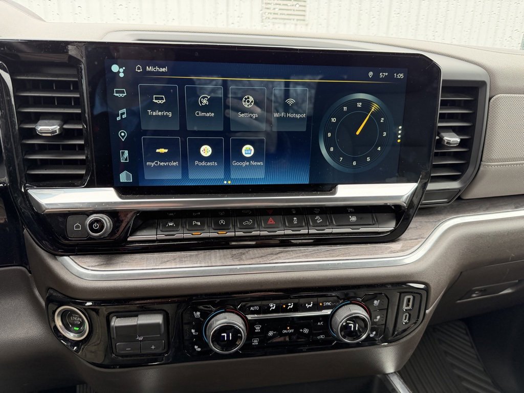 Used 2022 Chevrolet Silverado 1500 LTZ w/ Technology Package image 17