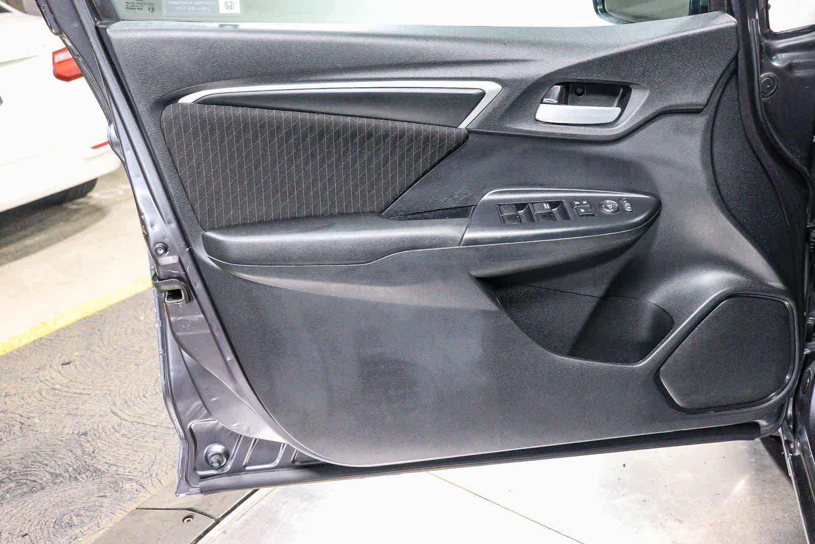 Used 2018 Honda Fit EX image 22