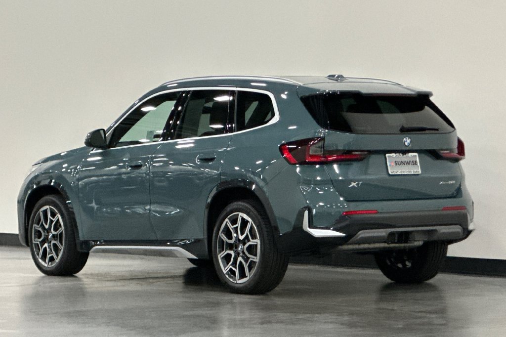 Used 2026 BMW X1 xDrive28i w/ Technology Package AWD/4WD image 6