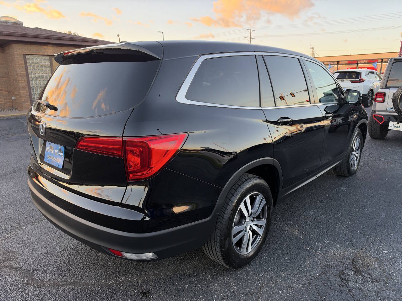 Used 2018 Honda Pilot EX image 6