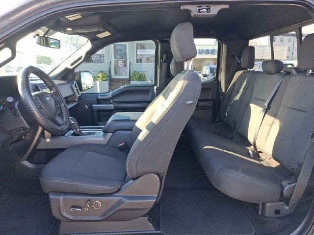 Used 2018 Ford F150 XLT w/ Equipment Group 302A Luxury AWD/4WD image 5