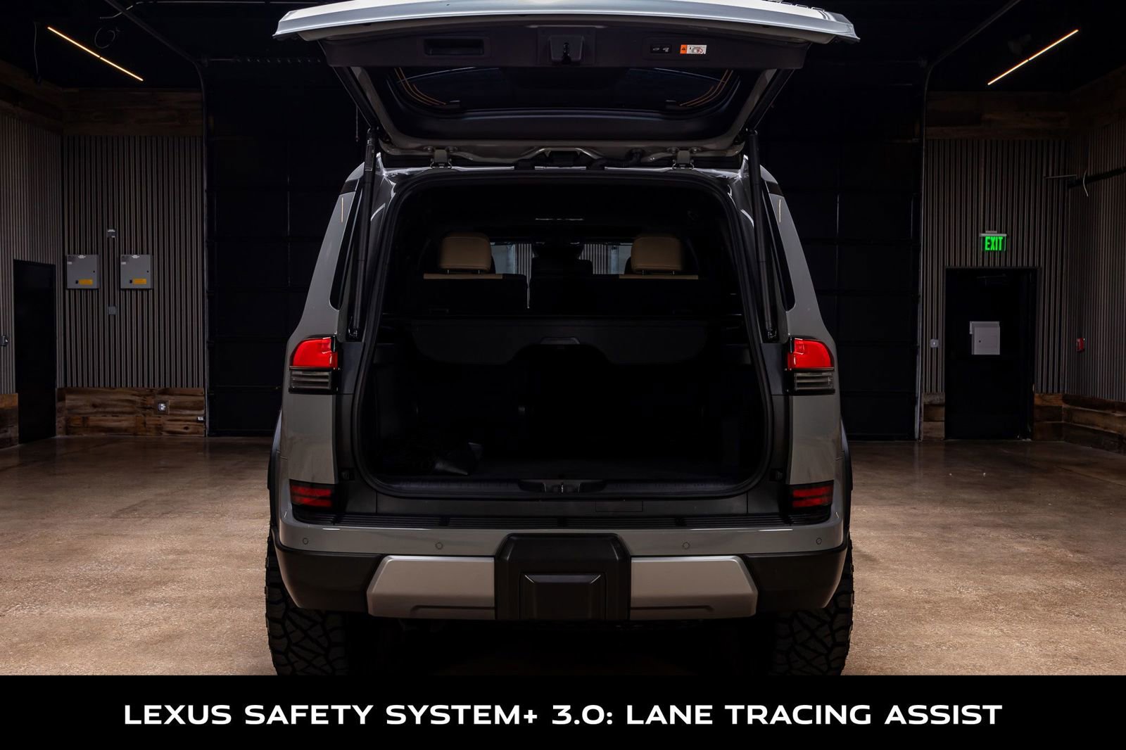 Used 2024 Lexus GX 550 image 9