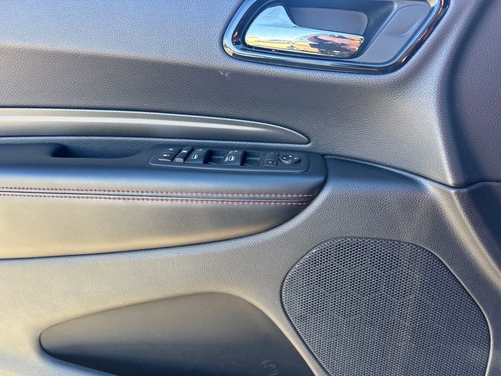 Used 2025 Dodge Durango GT AWD/4WD image 19