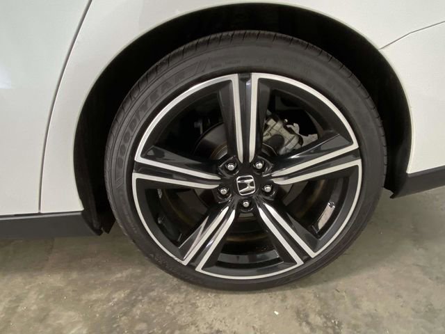Used 2024 Honda Accord Sport image 7