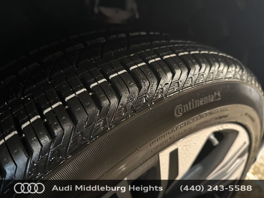 Used 2026 Audi Q8 Premium Plus AWD/4WD image 31